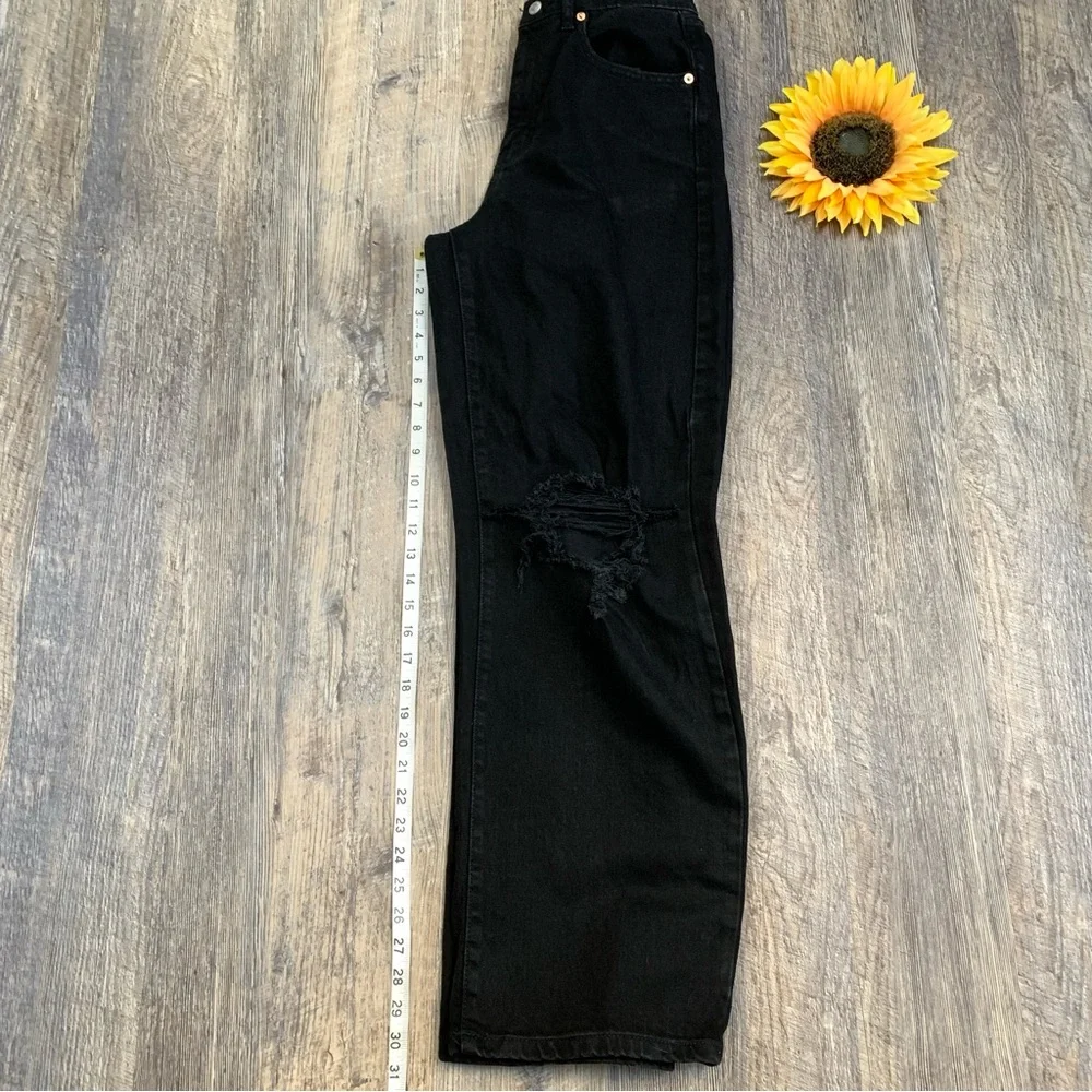 Wild Fable Distressed Jeans Size 2 | Cute Trendy Jeans - Picture 2 of 4
